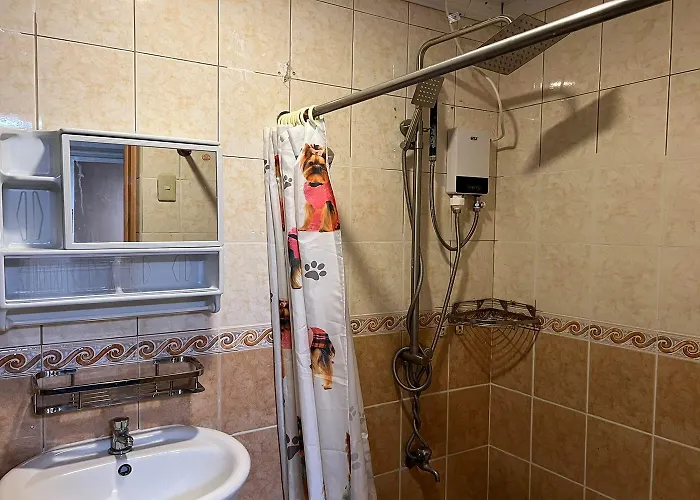 Hotel Remedios Center